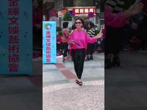 陳美嫦ㄧ舞伴淚影