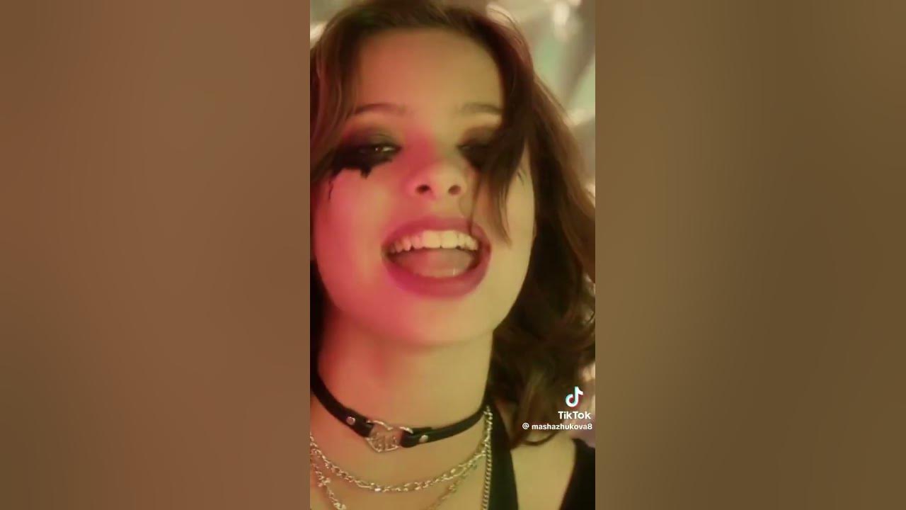 песня/Плакса - YouTube