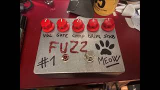 My DIY "zvex Fuzz factory" clone : the MEOW fuzz !