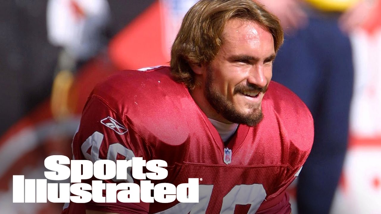 Football world honors Pat Tillman on anniversary of his death