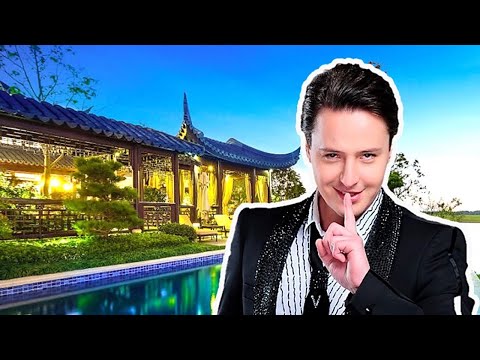 Куда исчез певец Витас и как сегодня живет знаменитый артист?