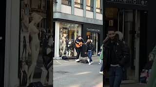 Busking Title Track by Kevin Garrett in Venlo NL #busking #sing #cover