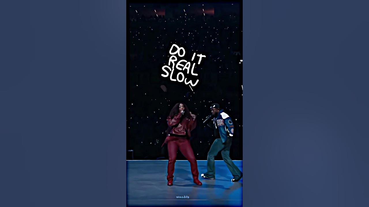 Kendrick Lamar and SZA perform at the Super Bowl Halftime Show in New Orleans✨✨#kendricklamar #sza