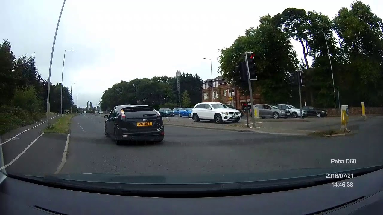UK dashcam dodgy overtake