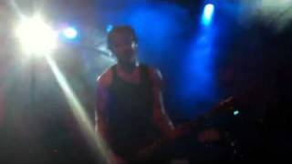 Donots - Who You Are (Guido Solo) @ JAK 2011