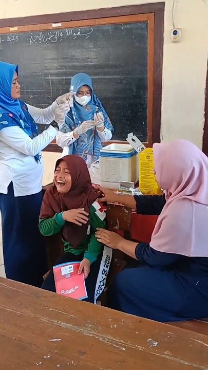 Takut imunisasi, habis disuntik malah ngakak #imunisasi #vaksinasi