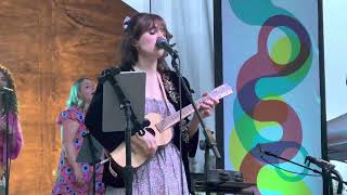 She &amp; Him “Gonna get along without you Now” live Chateau Ste Michelle