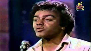 Johnny Mathis - She Believes in Me chords