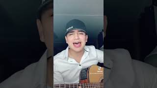 Video thumbnail of "Uriel Barrera - Esto es amor"