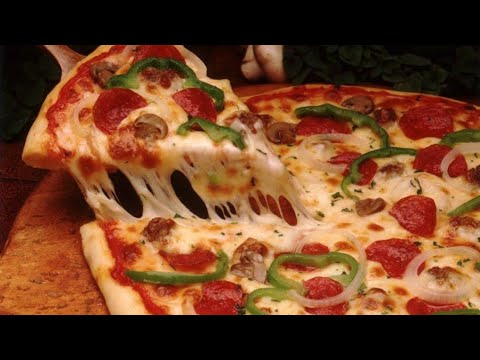 Пицца рецепт в домашних условиях с колбасой и сыром в духовке фото рецепт