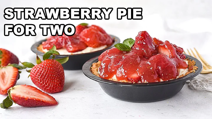 INDIVIDUAL STRAWBERRY PIE FOR TWO