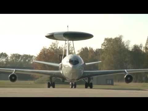 Video: Aviacija prieš tankus (4 dalis)