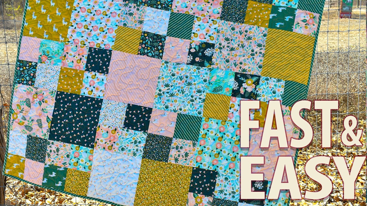 Легкое и простое в изготовлении одеяло из предварительно нарезанных лоскутков, которое можно сшит...