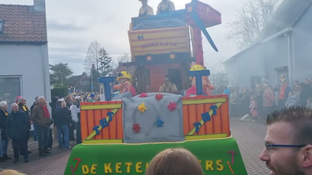 carnaval uulehat aardenburg 2024 optocht