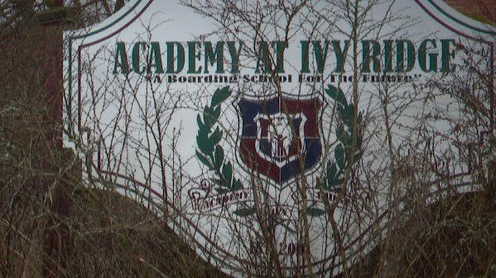 Netflix: The Program: Cons, Cults and Kidnapping - 3 women describe life at Academy at Ivy Ridge