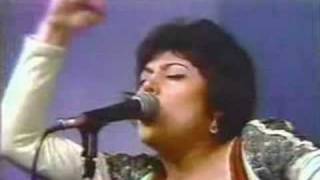 Imelda Miller Triunfadora en el OTI 1973-Que Alegre va Maria chords