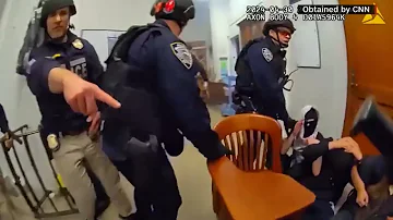 VIDEO: NYPD body cam shows officers retake Columbia's Hamilton Hall