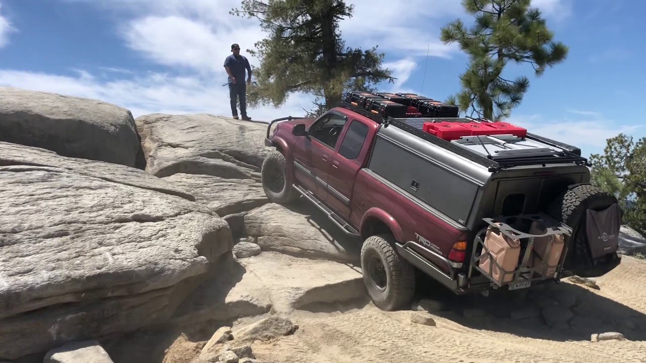 1st gen Tundra Rock Crawling