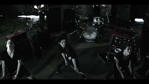 ASKING ALEXANDRIA - The Final Episode (Let's Change The Channel) Official Music Video