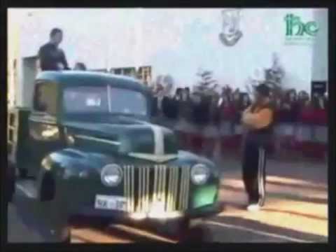 Watch the video for La camioneta verde cancion dedicada al p. hurtado