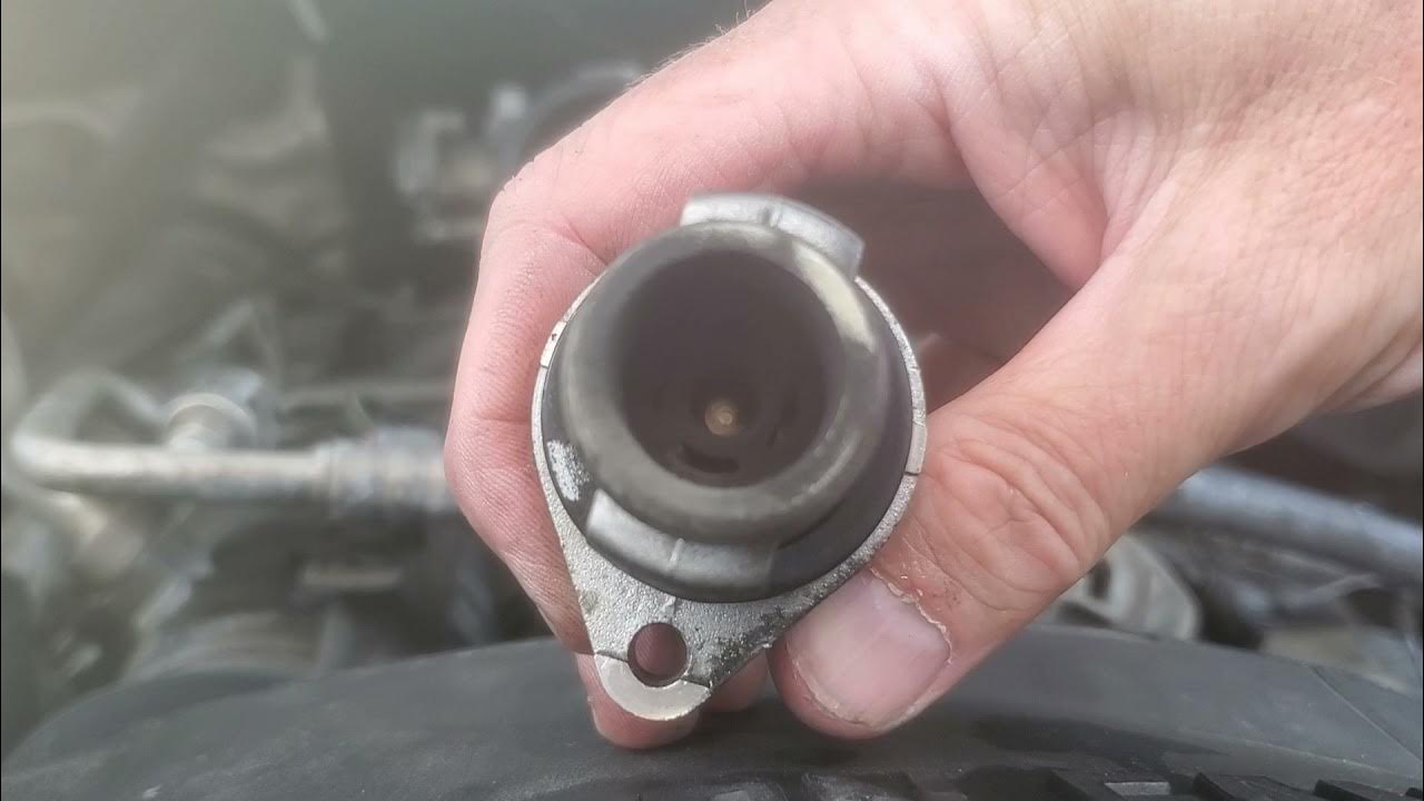 Idle Air Control Valve (IAC) Clean and Replace DIY - YouTube