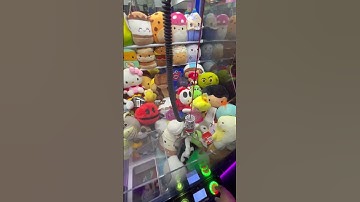 Toad LOCKED Inside Claw Machine #shorts #clawmachine #arcade #supermario