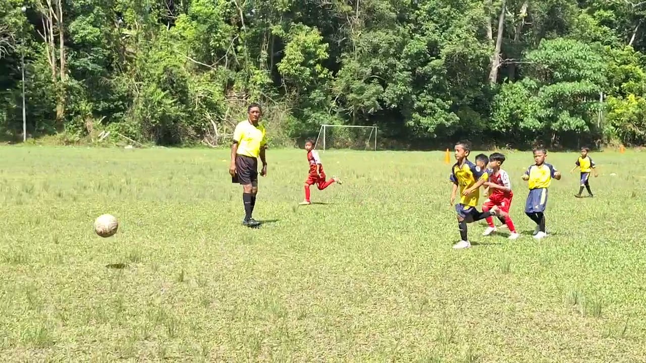 Fun Football U8 ll Babak Pertama ll Giss Bmfa (1) Vs Kukayu (1) 