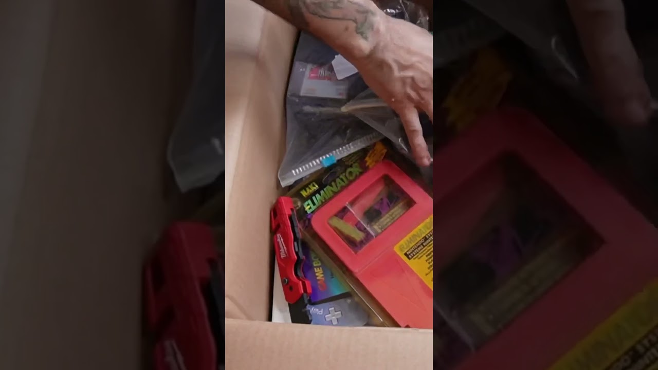 Worlds largest abandoned retro video game collection?!