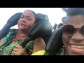 Sua amiga no parque