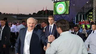 Лукашенко на малой родине: Не я их выдумал! || Александрия-2021