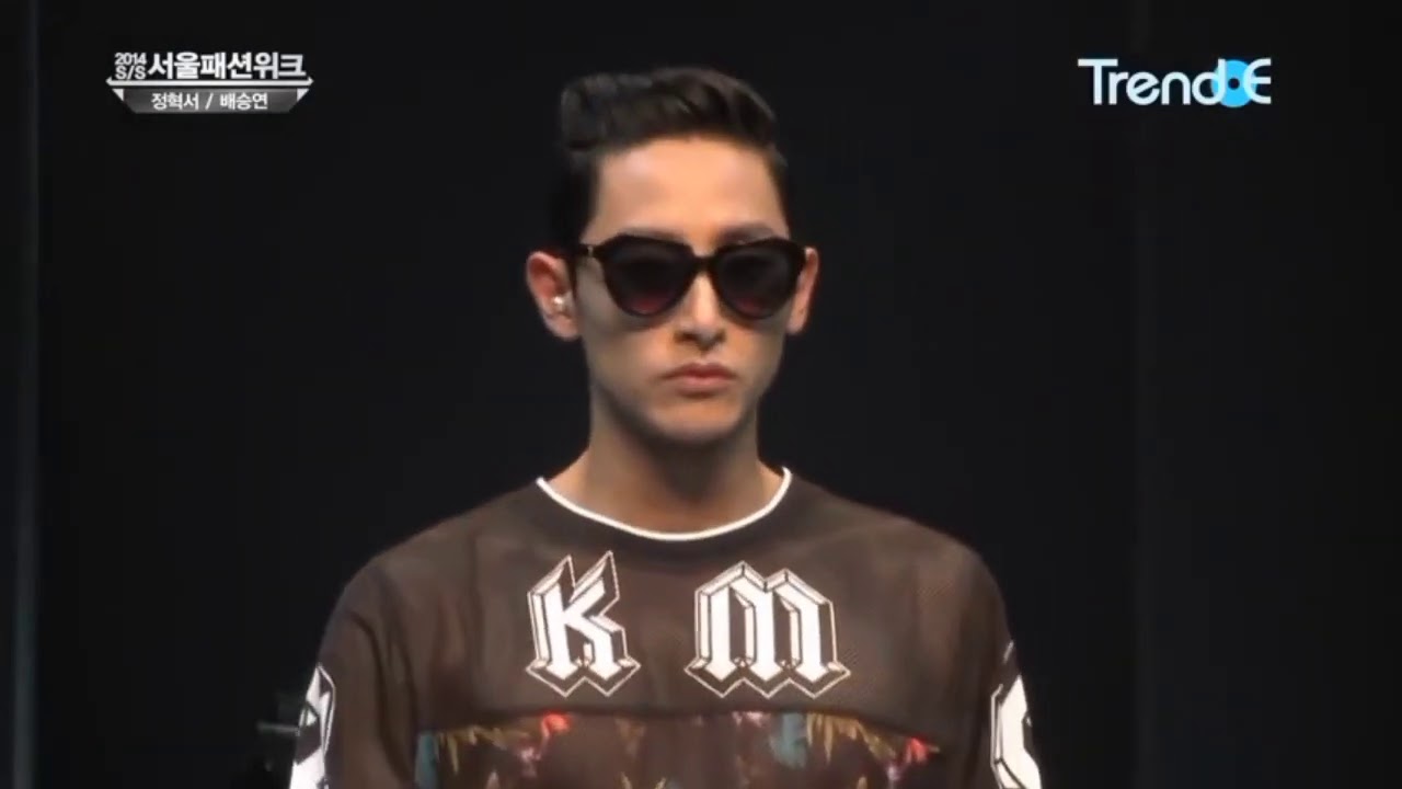 Lee Soohyuk & Hong Jonghyun --  Runway 이수혁 vs  홍종현  อีซูฮยอก  💙 ฮงจงฮยอน