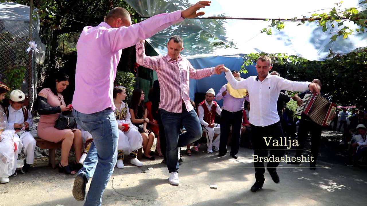 Vallja bradasheshit Rosh Teri ne Valle