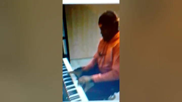 Heaven Melodies Pianist Christopher Loper