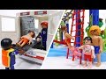 Water Park Accident~! Playmobil Ambulance Is On Its Way