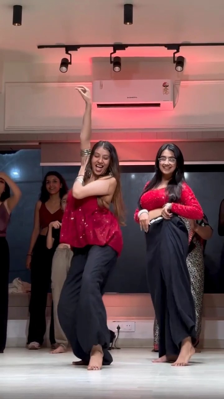 Halkat Jawani | Kashu X Jiya #shorts #viral