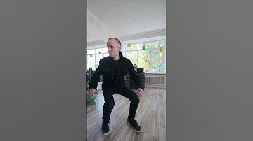 Super robot dance by Robot Vall