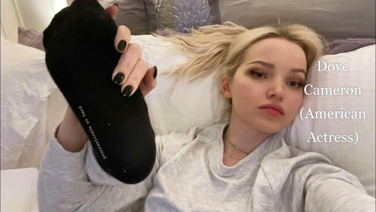 Female Celebrities in socks Slideshow 3 - YouTube