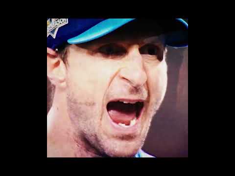 Mad Max continues his battle against Father Time in Game 3 of the #WorldSeries ⌛