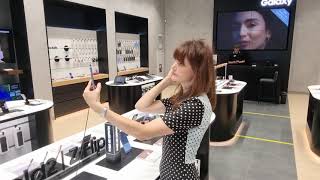 Новий Samsung Experience Store у ТРЦ БЛОКБАСТЕР у Києві