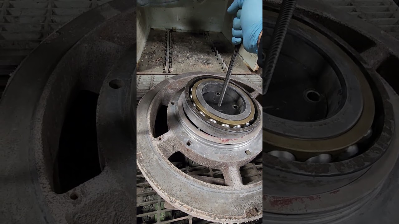 Big endbell and bearing. www.goding.com