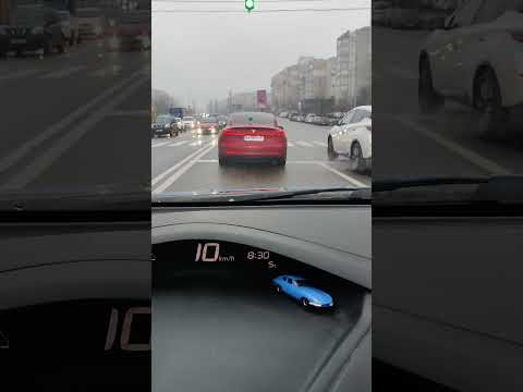 Тесла запаралеліла аварійки та стопи! Чи так можно?! #1автомото #київ #тесла #tesla