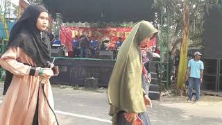 Download lagu Dayat pujasera barabai in desa kalahiyang balangan city baca Dayat pujasera barabai in desa kalahiyang balangan city baca