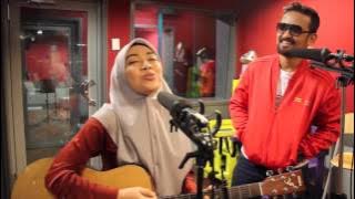 Terima Kasih Cinta   Tasha Manshahar dan RJ Akustik Gegar Live