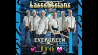 Lasse Stefanz.  Tro.