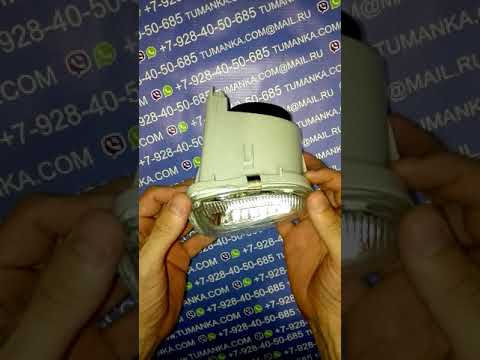 Противотуманные фары Toyota FunCargo 99-02 правая