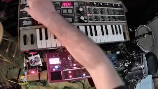 Electribe 2s and controlling hardware synths by MIDI
