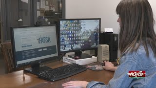 New FAFSA form causes delays for colleges and students