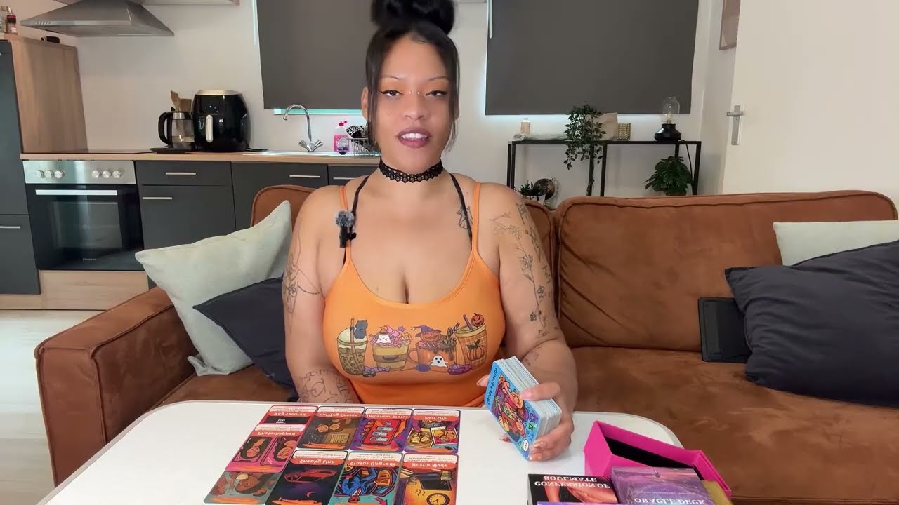 ЛЮДИ СПЛЕТНЯЮТ О ТОМ, КАК ТРУДНО СБЛИЗИТЬСЯ С ТОБОЙ!