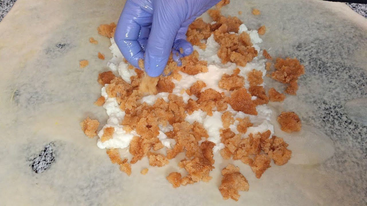 عندك بواقي بسبوسه تعالي بدون فرن هنعمل فطير محشي وأضمنلك نجاحو ١٠٠/١٠٠