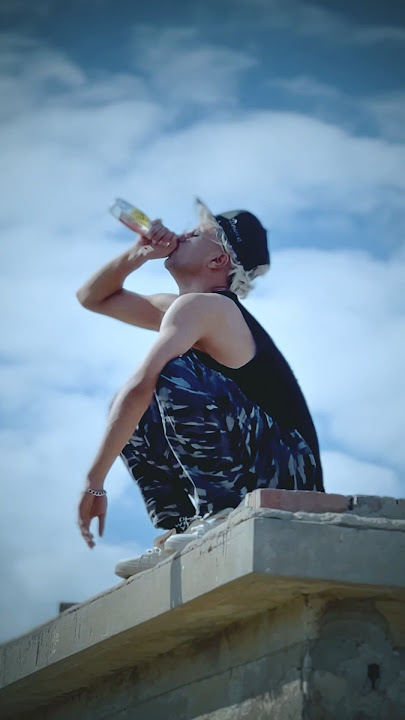 نطيت من الدور التاني من بعد مخت الصوره😎🔥❌